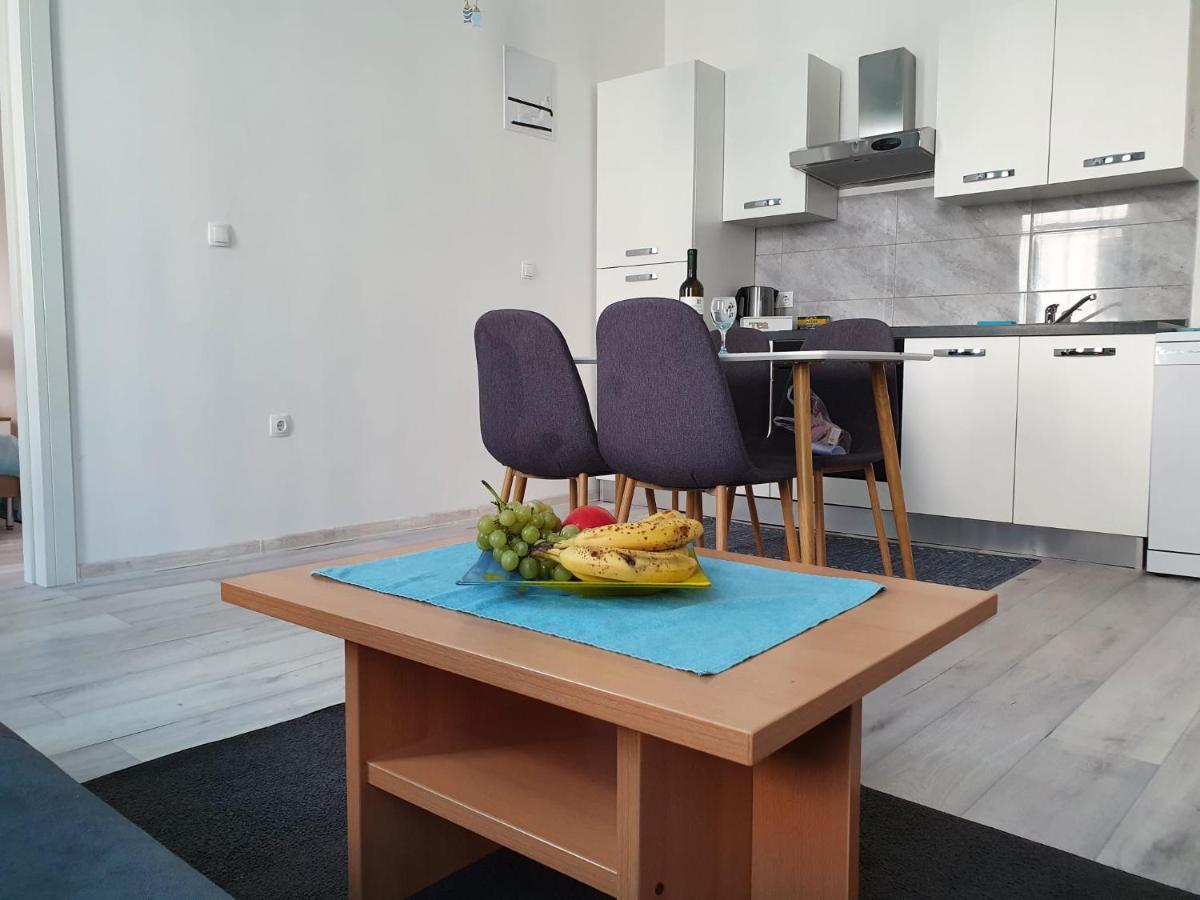 רייקה Apartmani Draga מראה חיצוני תמונה
