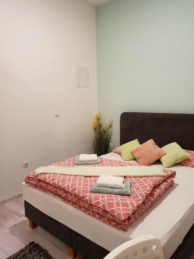 רייקה Apartmani Draga מראה חיצוני תמונה